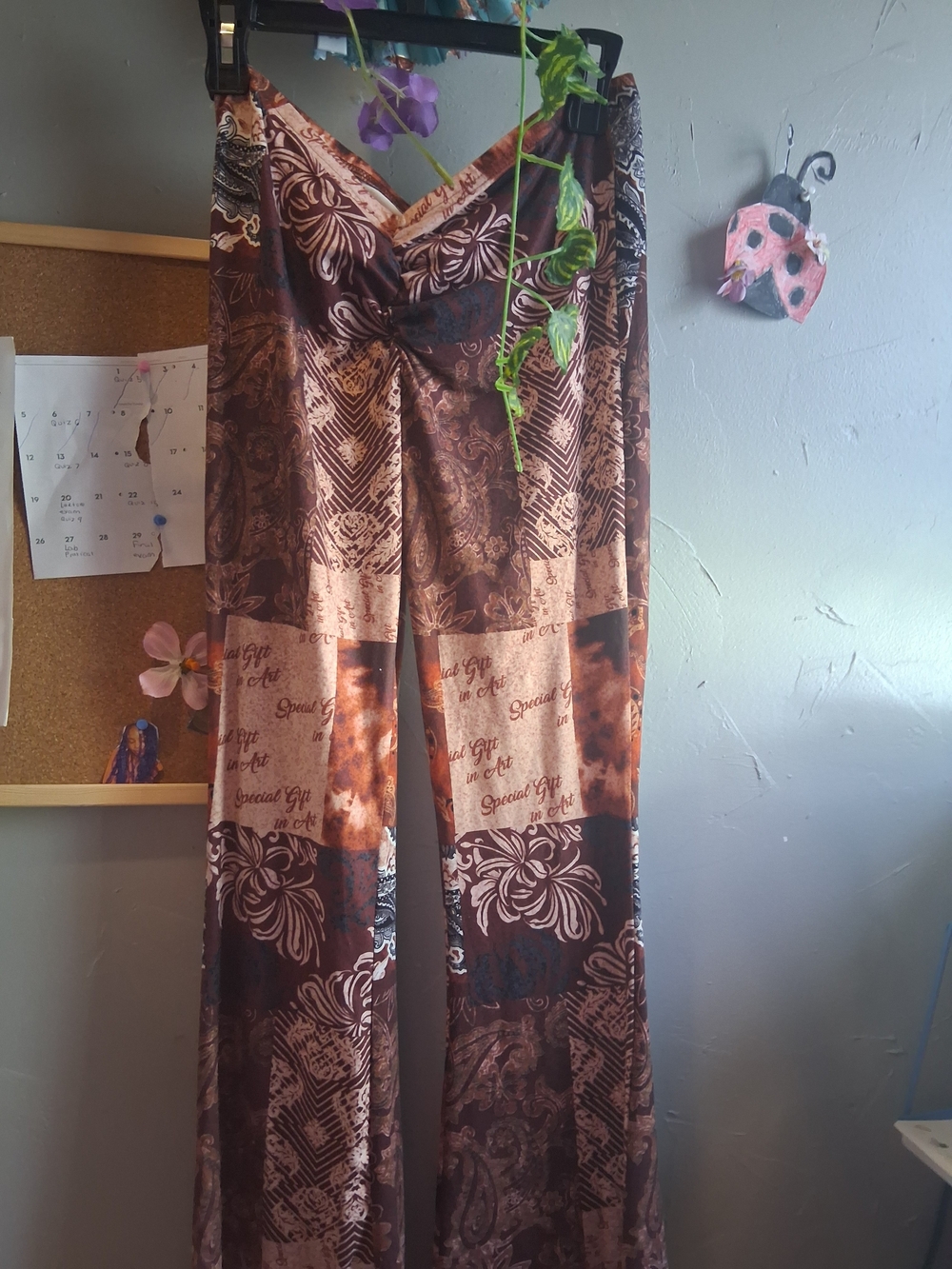 Women’s Wide-Leg Printed Pants - Brown Patchwork